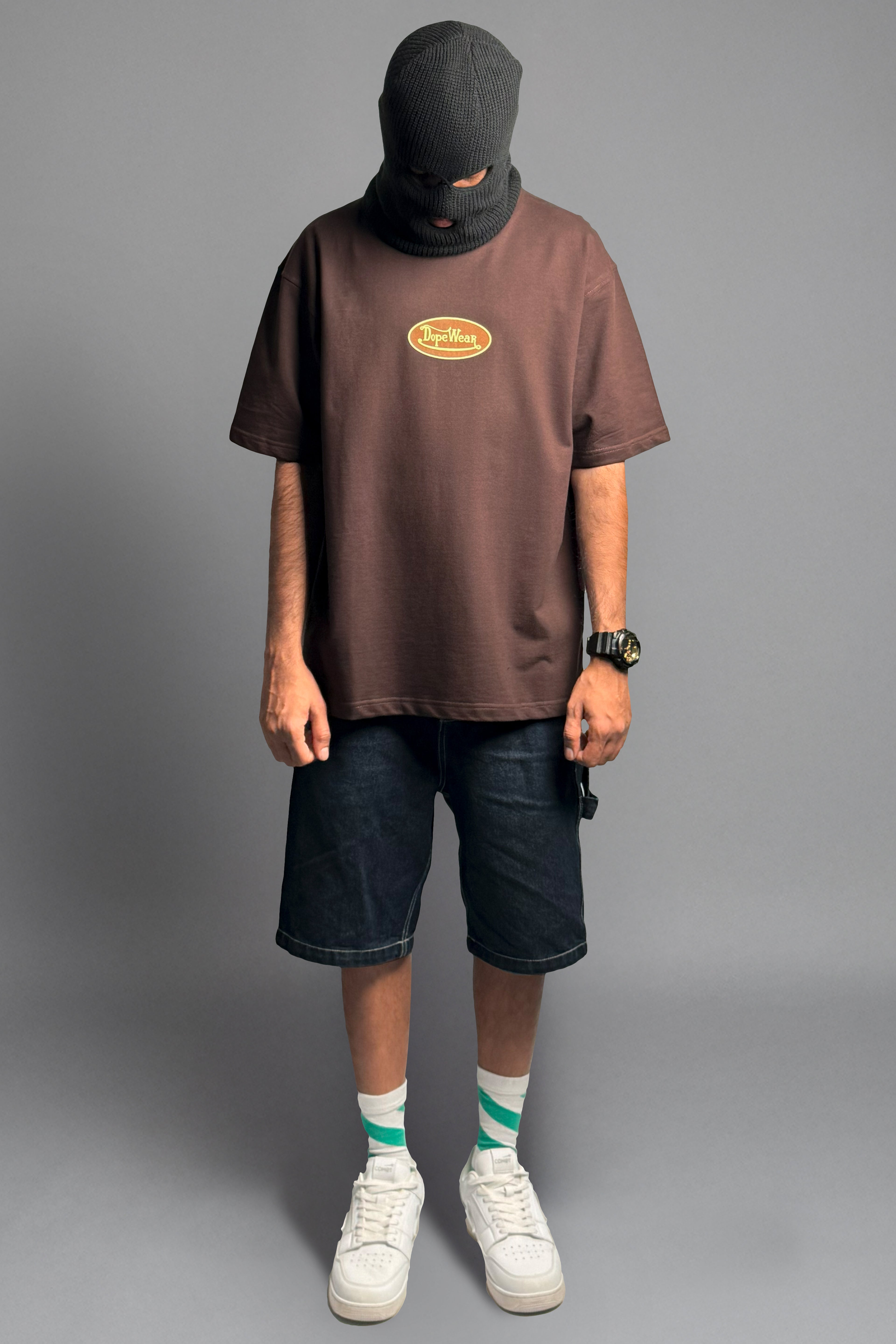 SIGNATURE LOGO BROWN