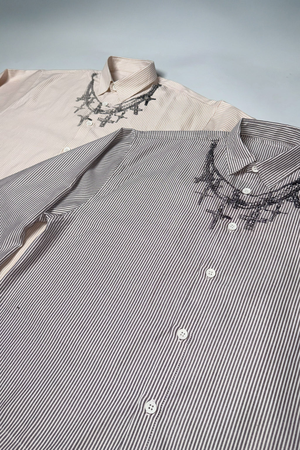 Cross Print Striped Cropped Boxy Shirt - Dark Grey Stripes