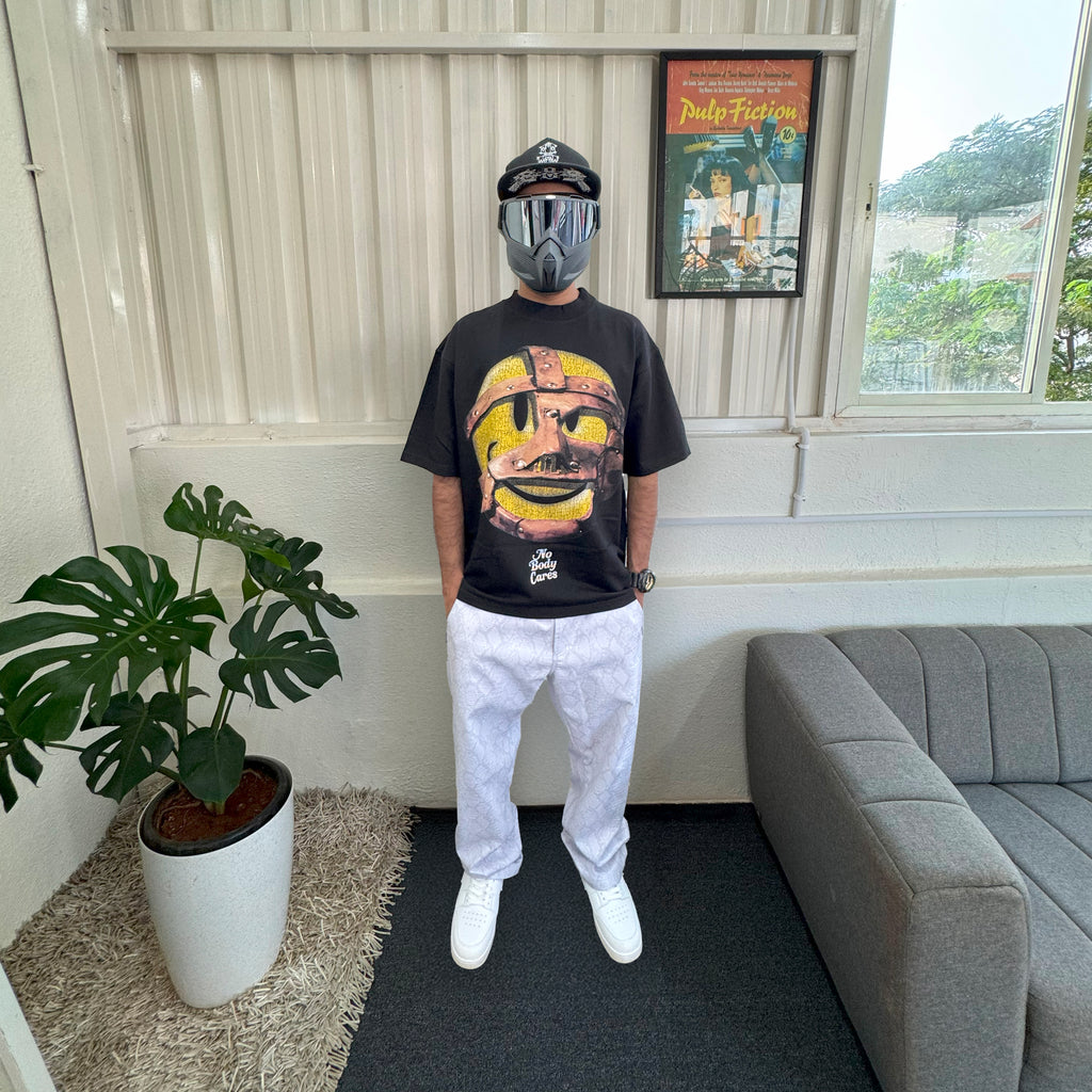MASKED SMILEY (BLACK)